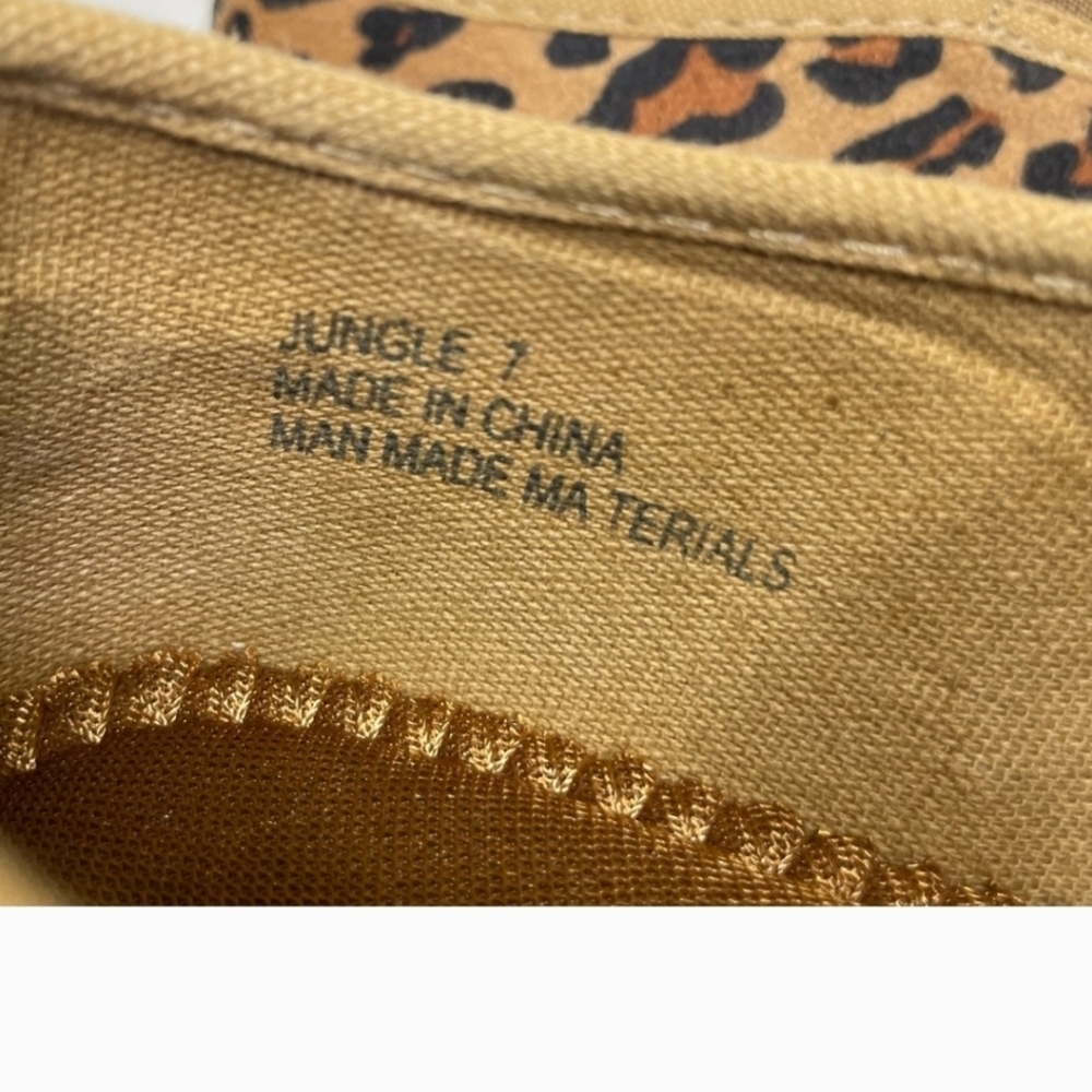 π£ Boutique by Corkys Leopard π Print Jungle Slip On Sneaker Size 7 π - Picture 7 of 9